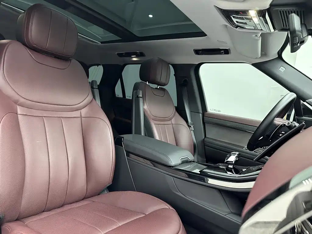 Land Rover Range Rover Sport 2024 — фото 15