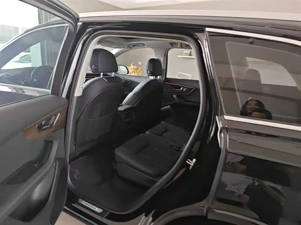 Audi Q7 2025