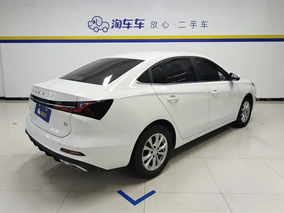 Roewe i5 2025 — фото 3