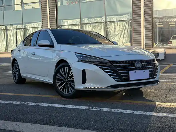 Nissan Teana 2024