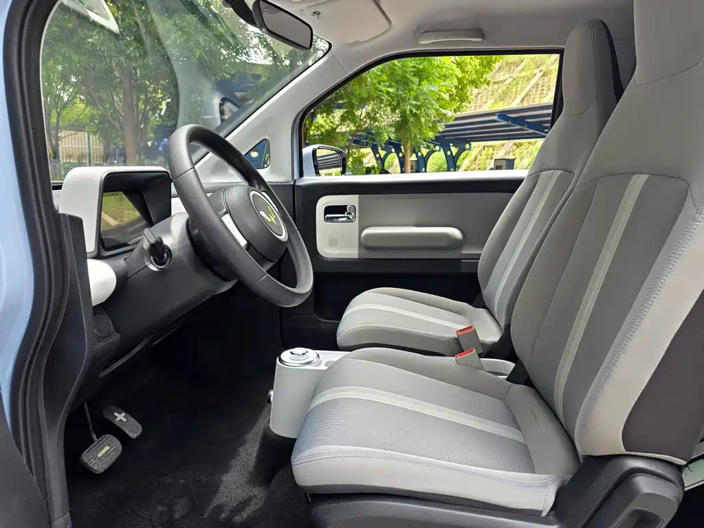 Wuling Air ev 2023 — фото 11