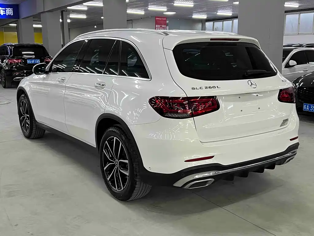Mercedes-Benz GLC 2021 — фото 7