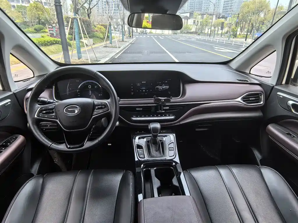 GAC Motor Trumpchi M6 2024 — фото 18