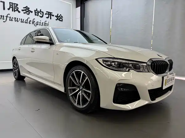 BMW 3 Series 2022
