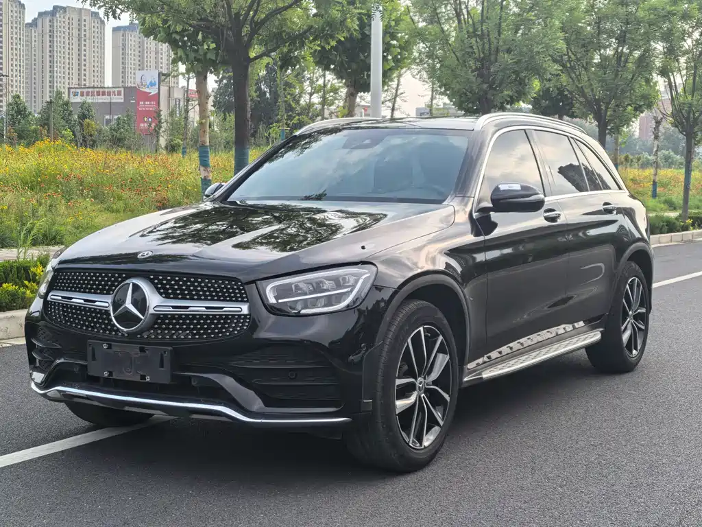 Mercedes-Benz GLC 2021 — фото 1