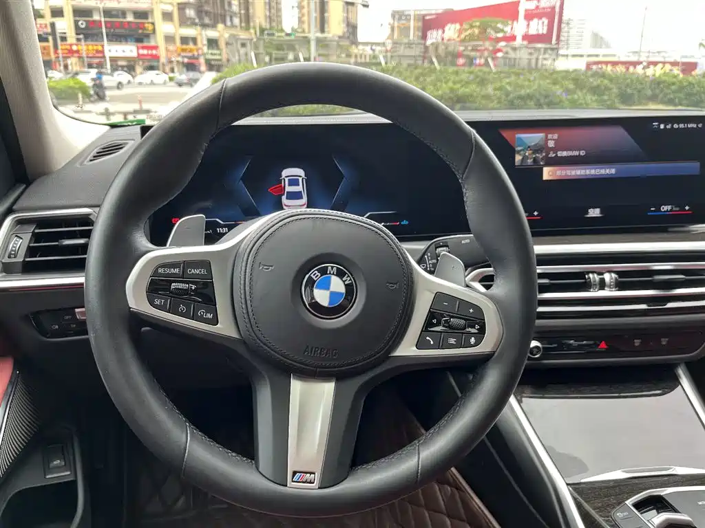 BMW 3 Series 2023 — фото 17