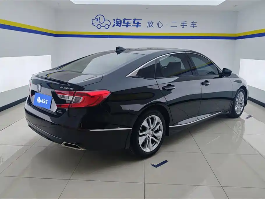 Honda Accord 2019 — фото 3