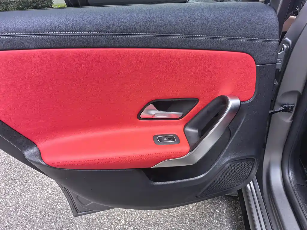 Mercedes-Benz A-Class AMG 2022 — фото 9