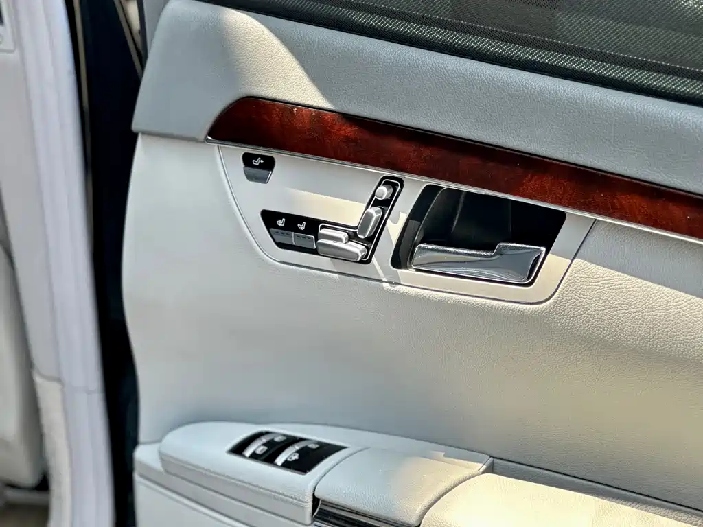 Mercedes-Benz S-Class 2010 — фото 54