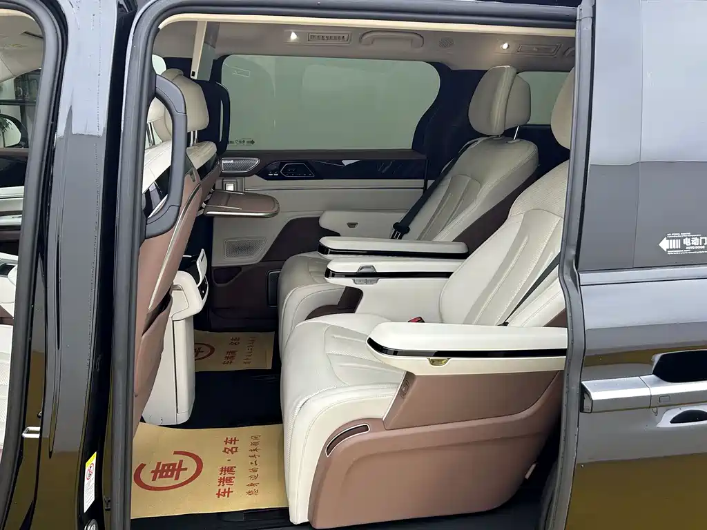 BYD Xia 2025