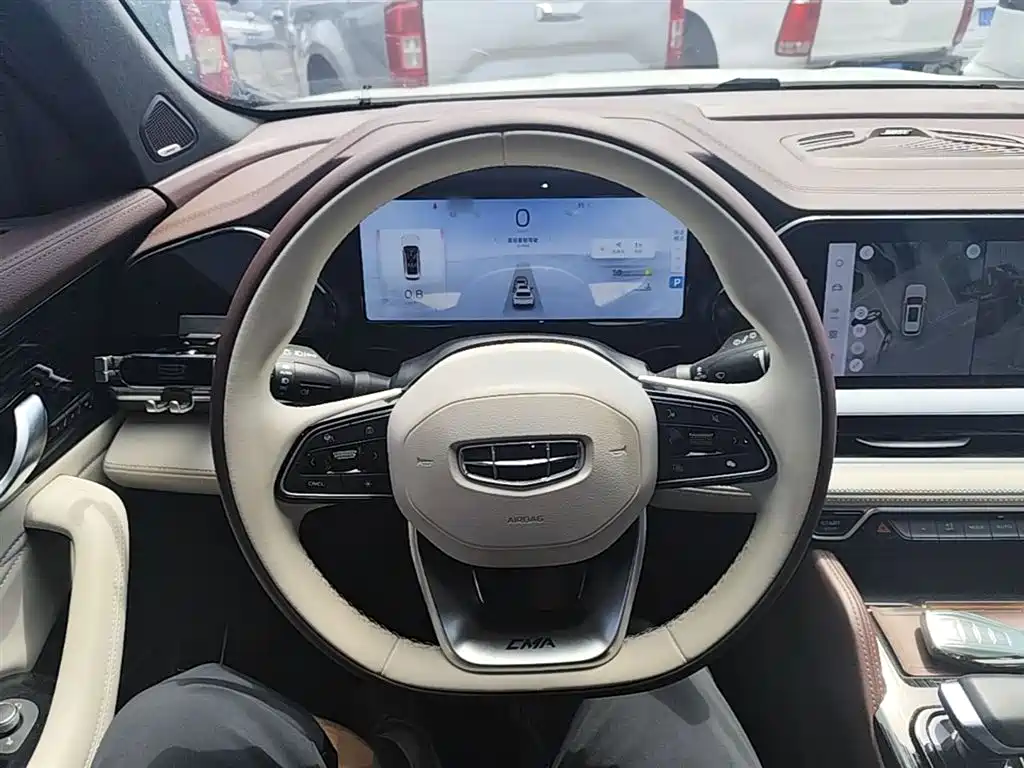 Geely Xingyue L 2023 — фото 11