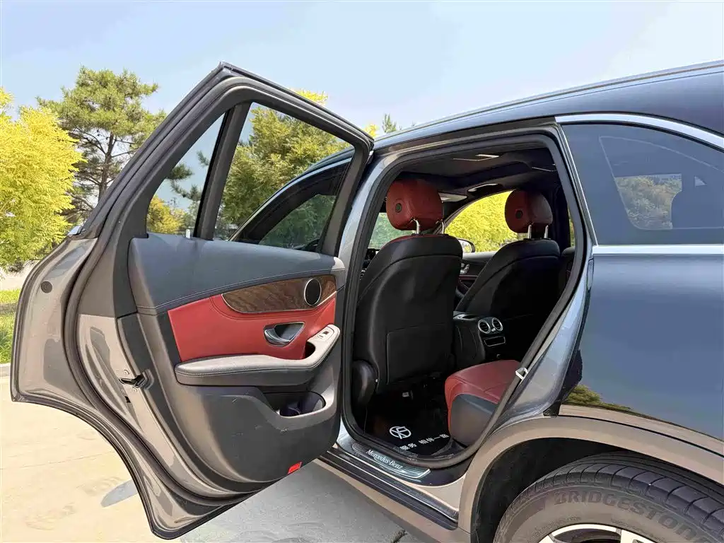 Mercedes-Benz GLC 2020 — фото 10