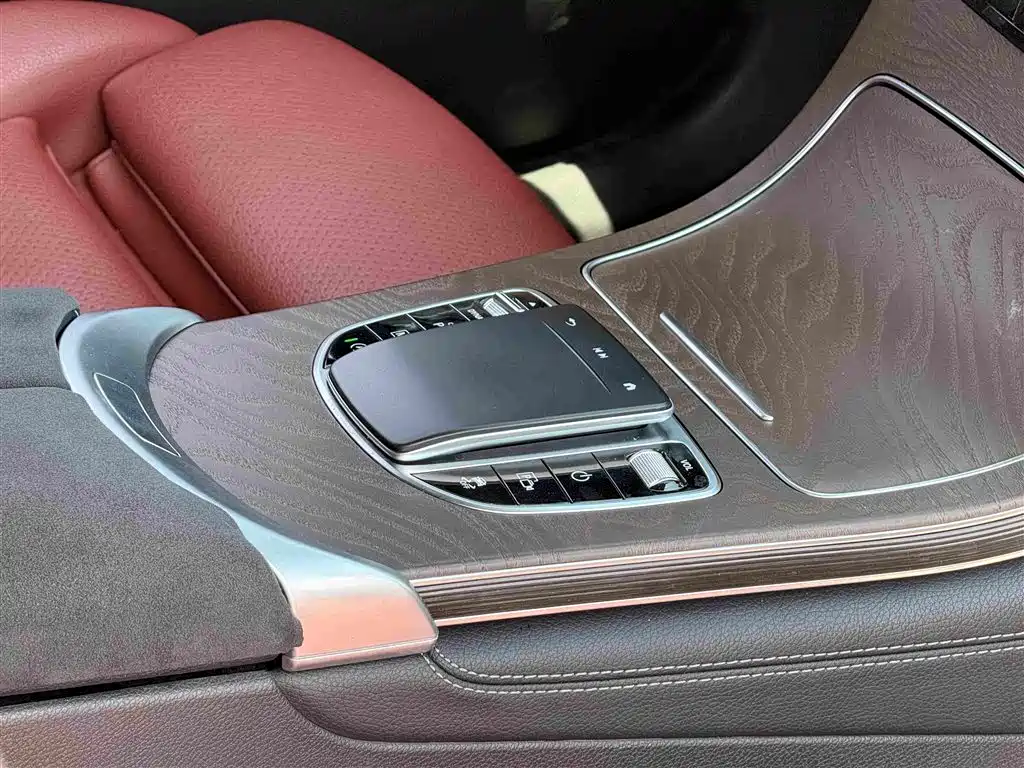 Mercedes-Benz GLC 2020 — фото 17