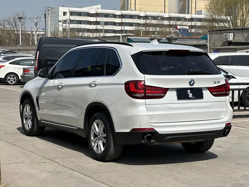BMW X5 2015 — фото 6