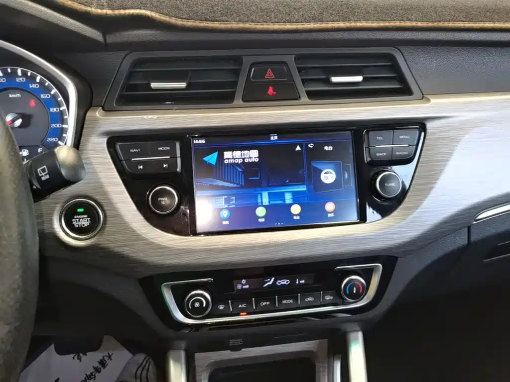 Geely Vision X3 2018 — фото 13