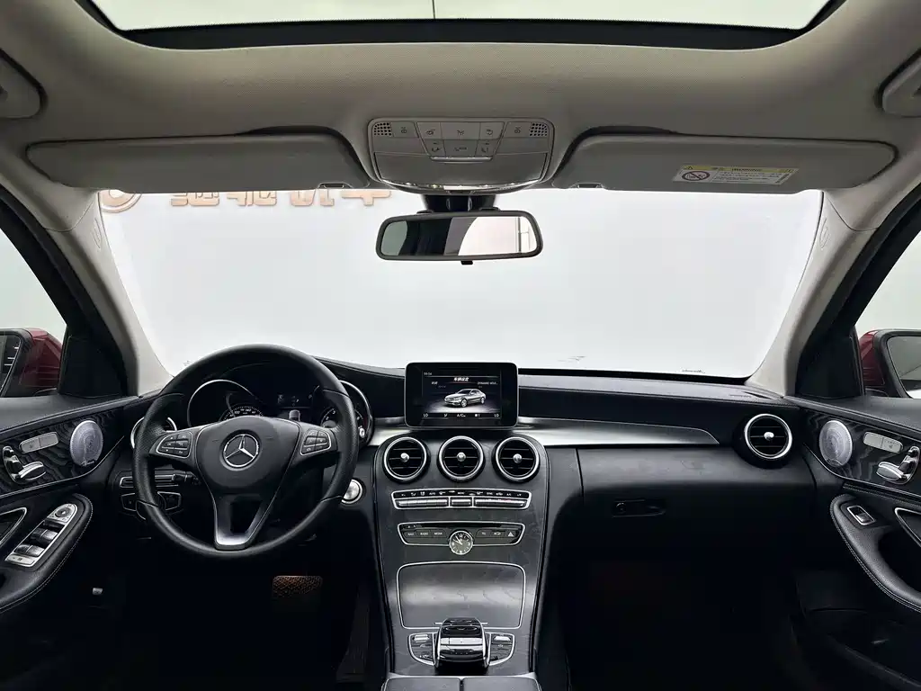 Mercedes-Benz C-Class 2018 — фото 6