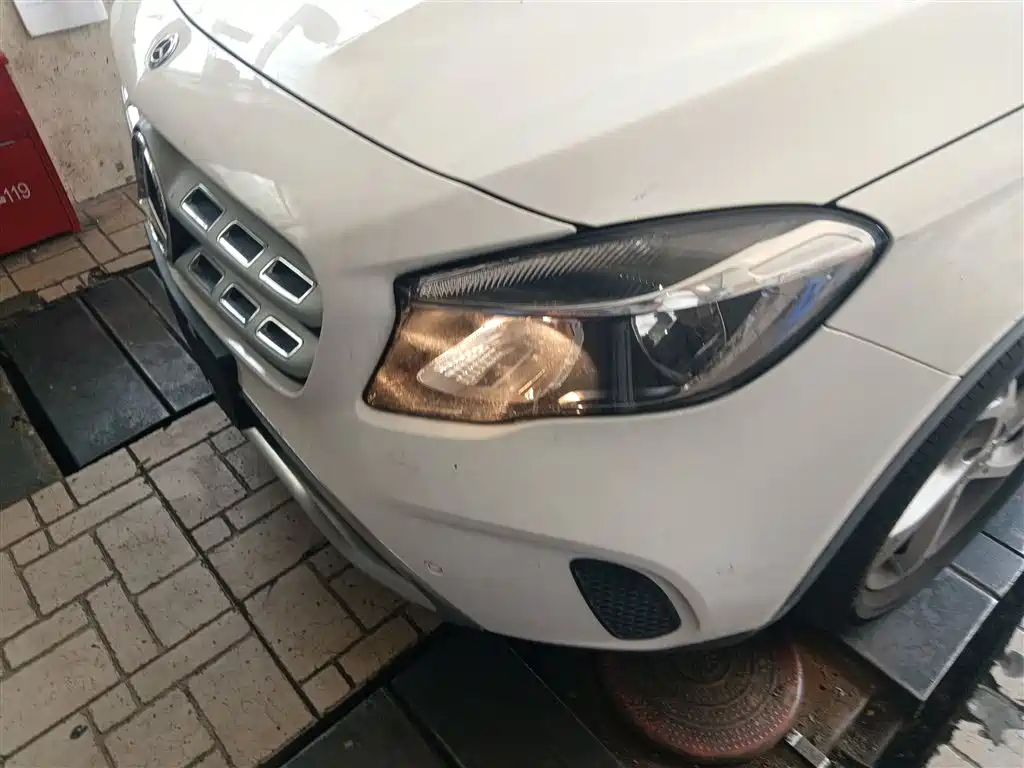 Mercedes-Benz GLA 2018 — фото 18