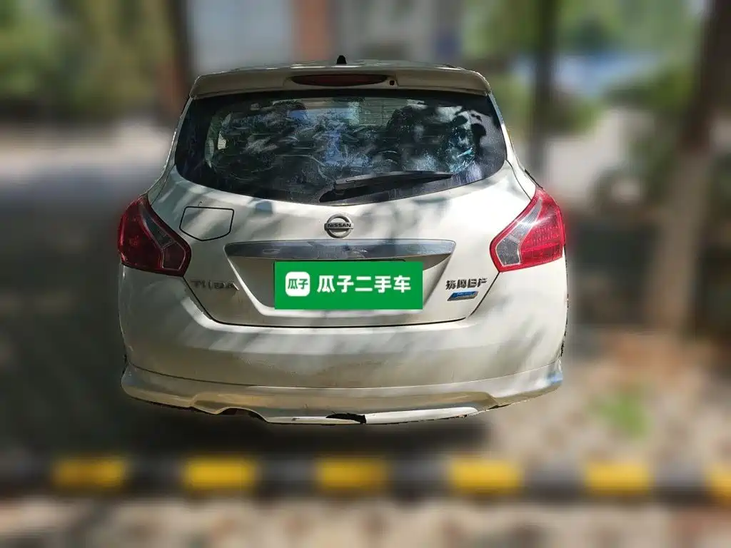 Nissan Tiida 2015 — фото 3