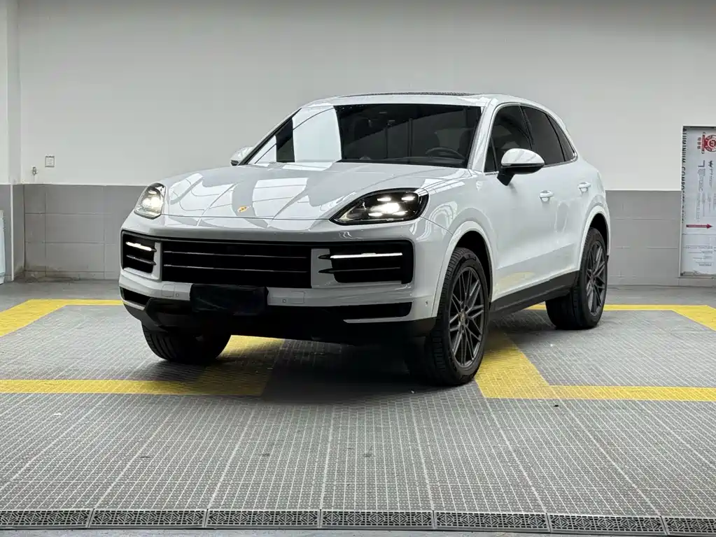 Porsche Cayenne 2024