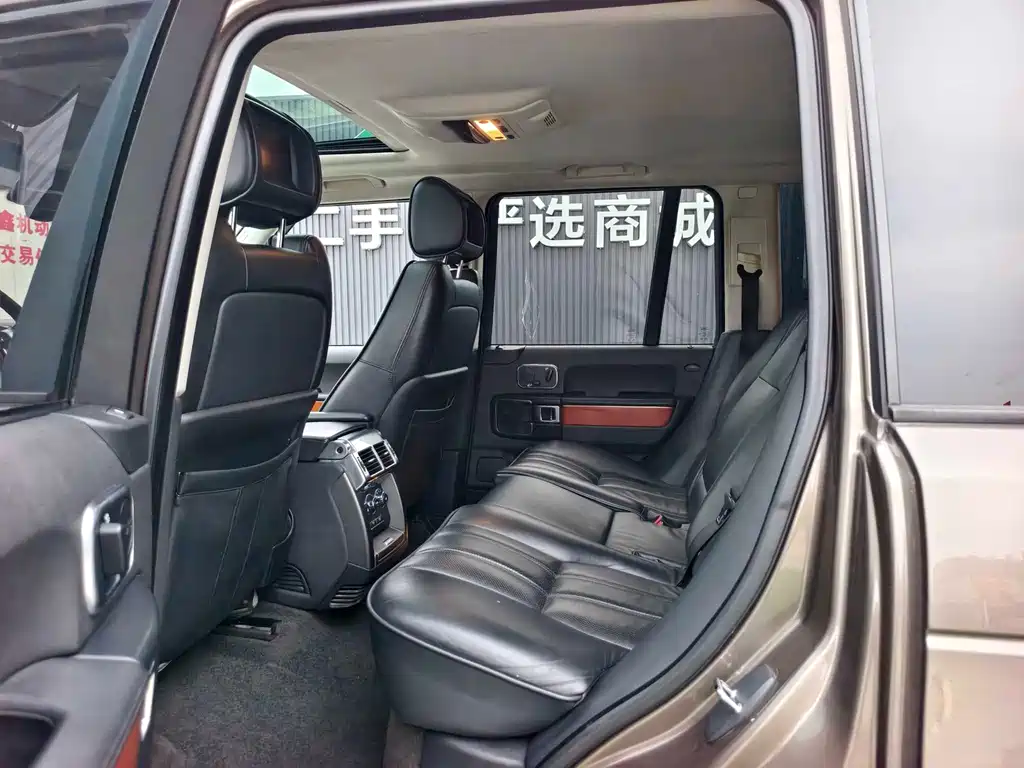 Land Rover Range Rover 2012 — фото 16