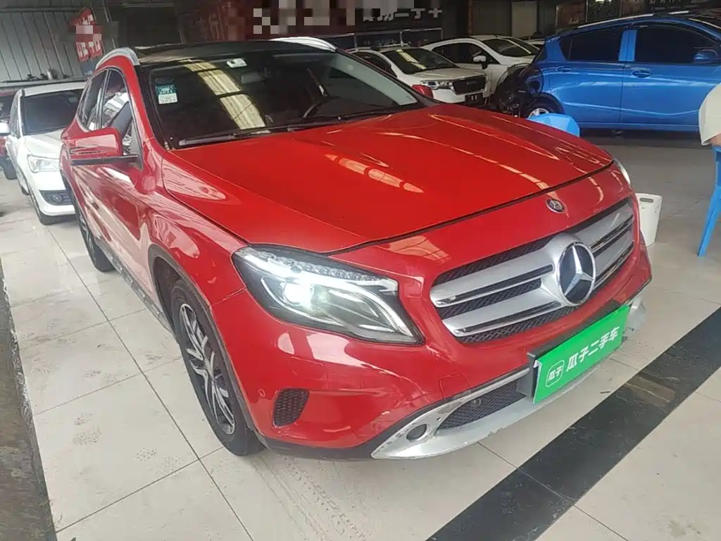 Mercedes-Benz GLA 2015