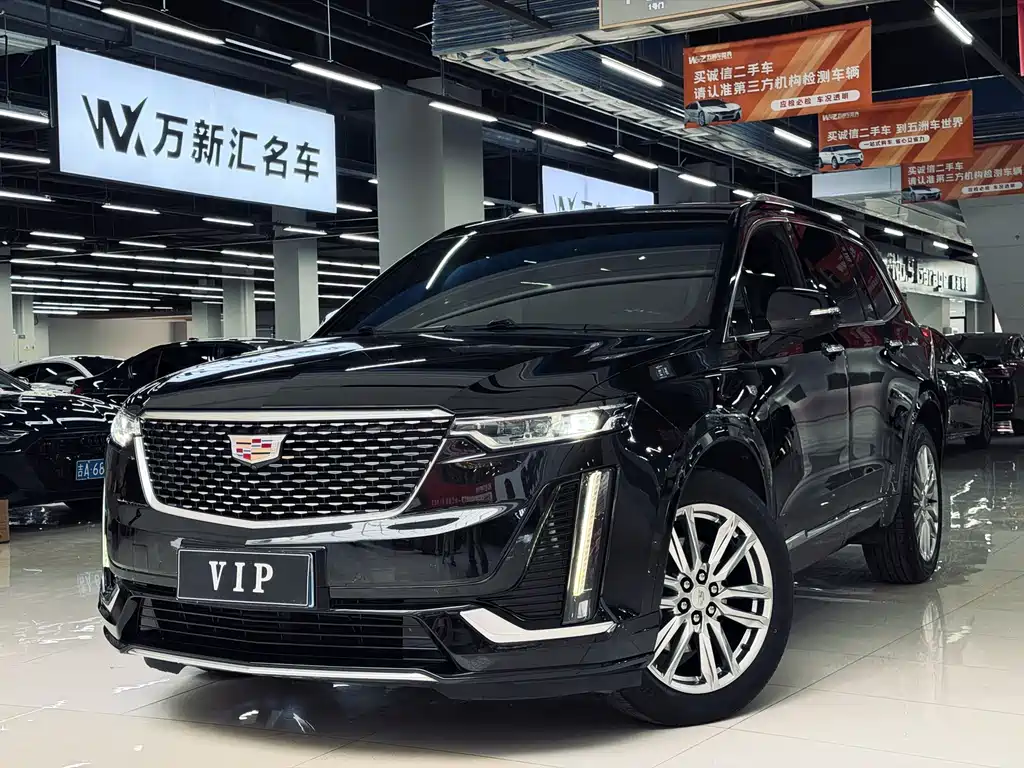 Cadillac XT6 2021 — фото 1