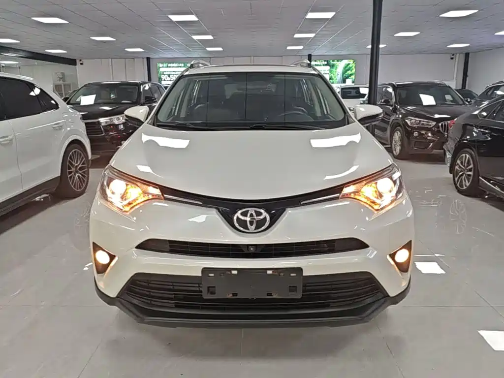Toyota RAV4 2017