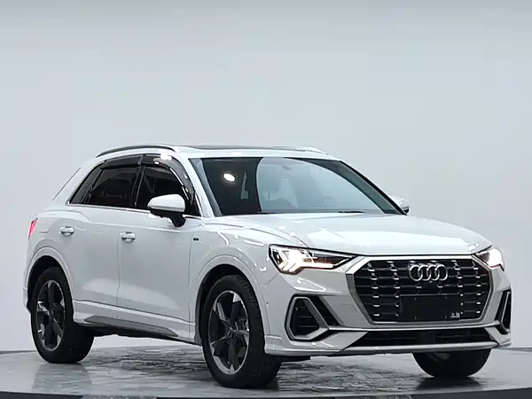 Audi Q3 2022