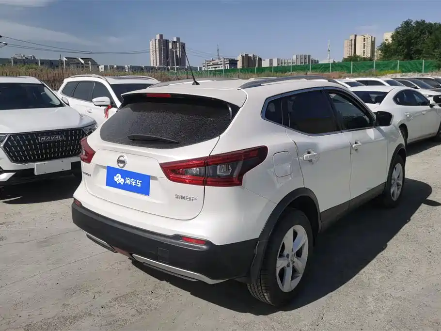 Nissan Qashqai 2022 — фото 3