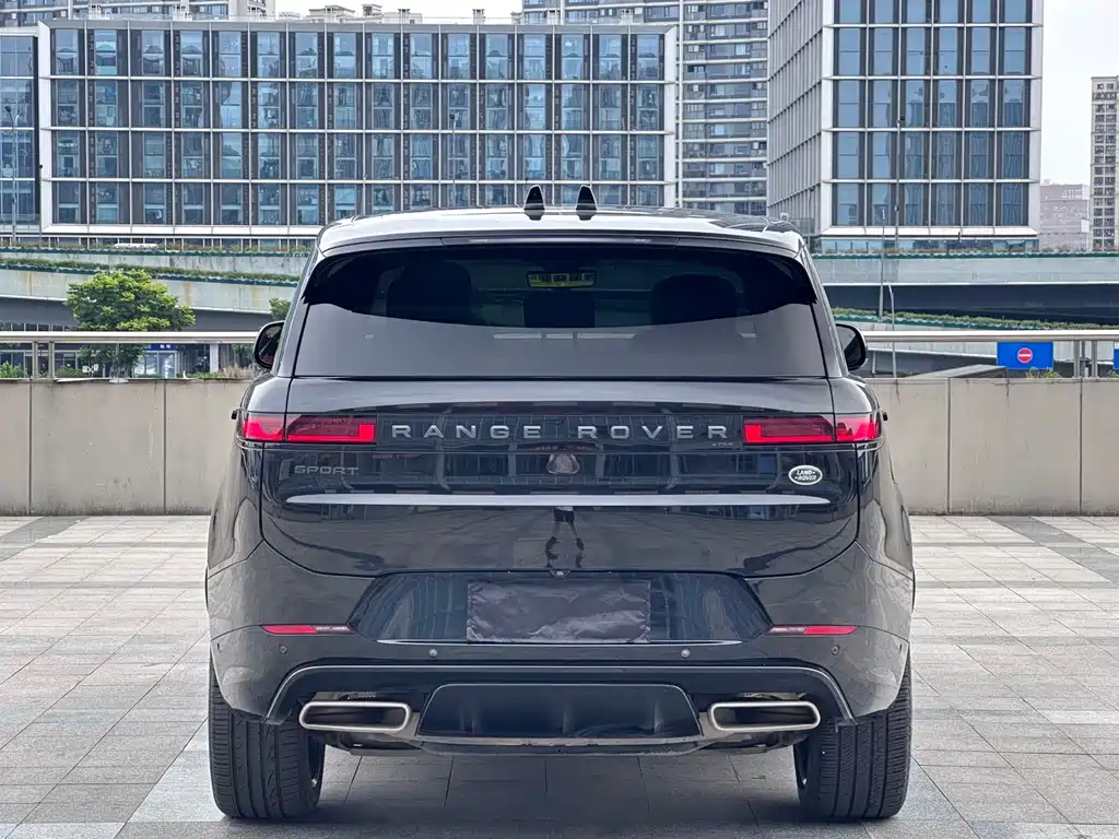 Land Rover Sport 2024 — фото 12