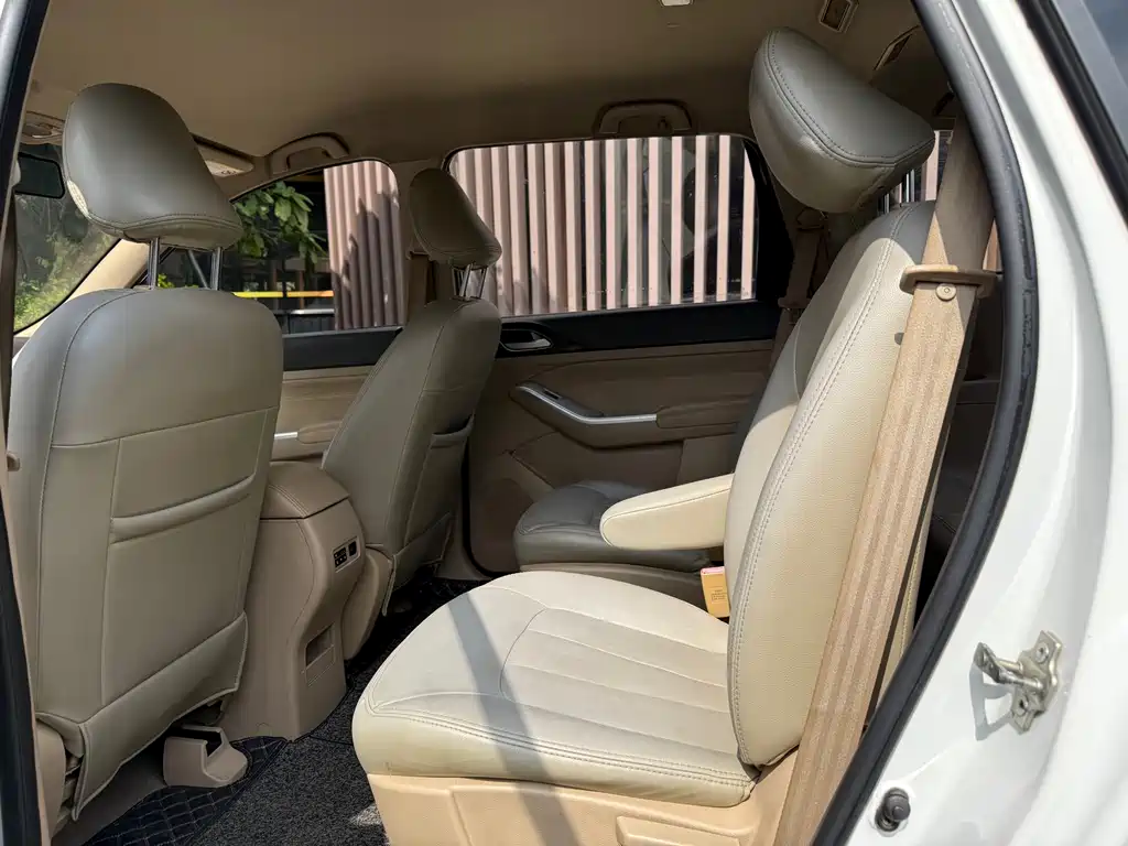 Baojun 730 2015 — фото 8