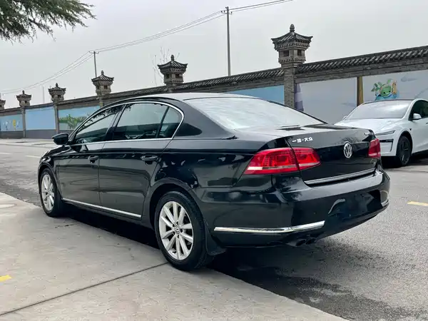 Volkswagen Magotan 2013