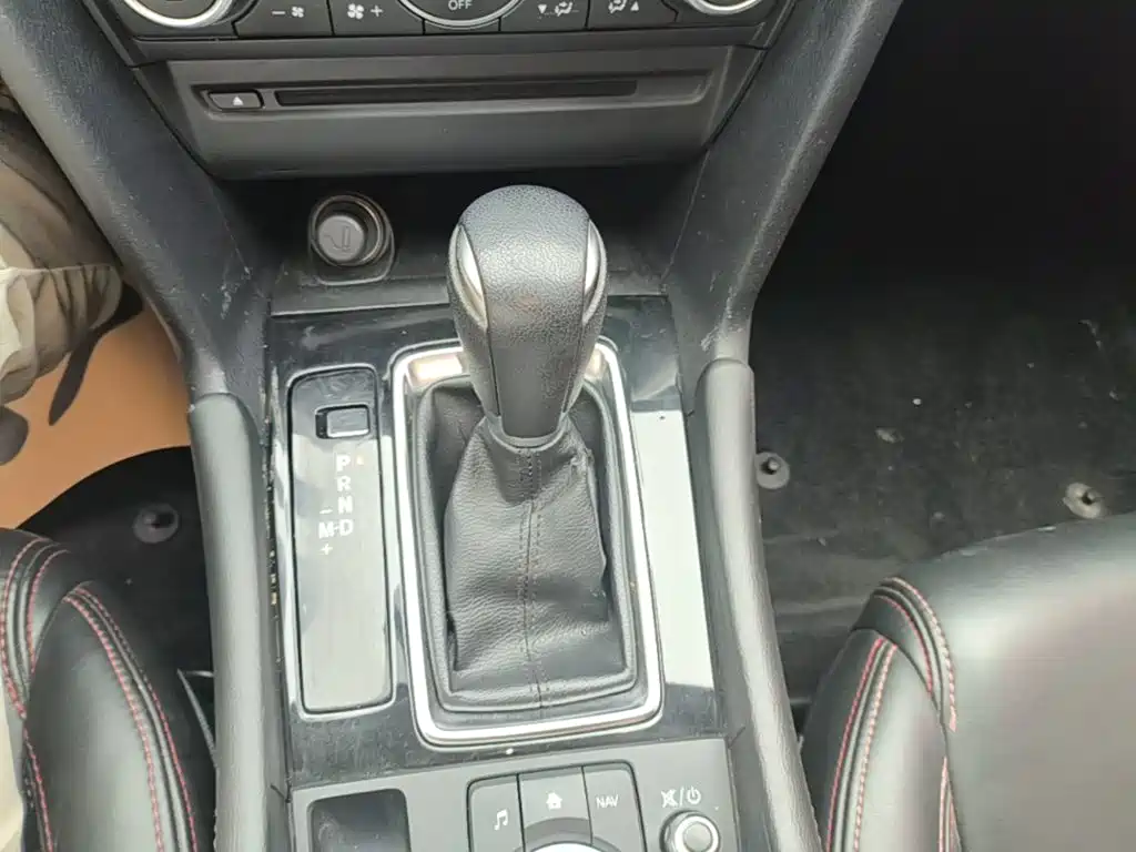 Mazda 3 Angkesela 2017 — фото 14