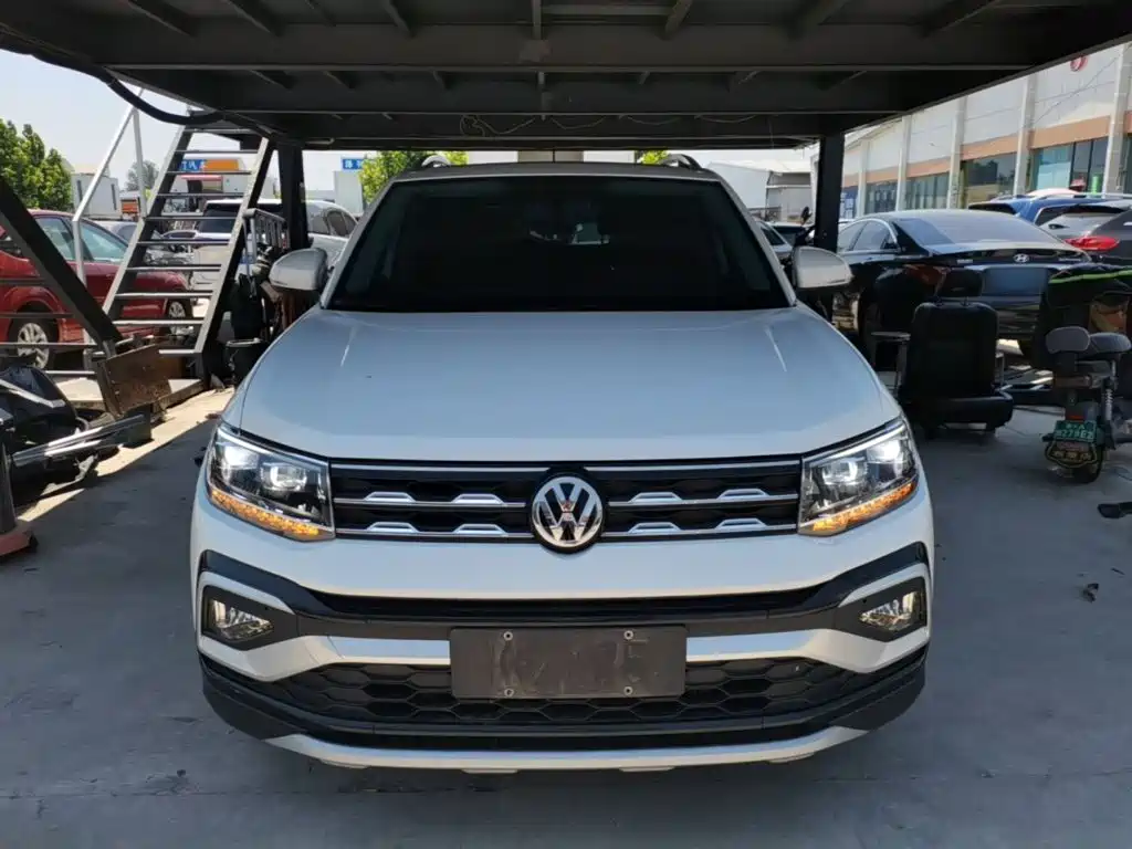 Volkswagen T-Cross 2019