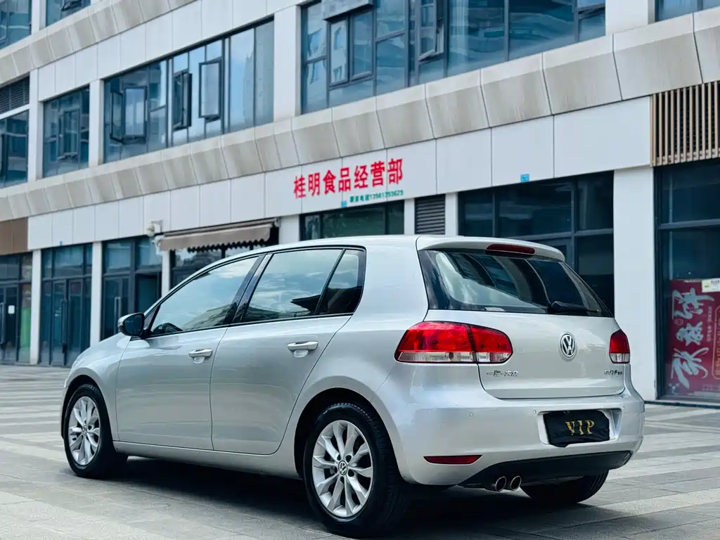 Volkswagen Golf 2011