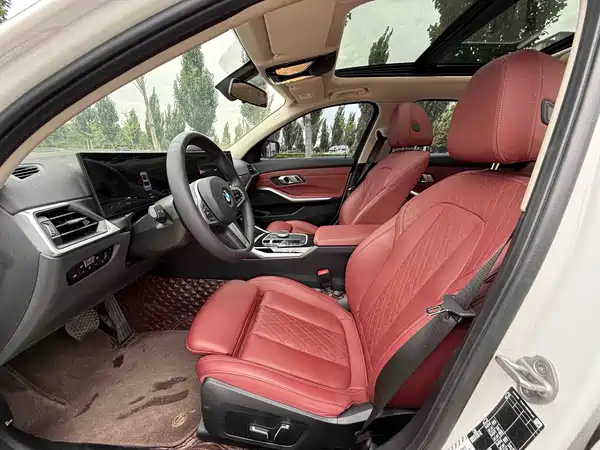 BMW 3 Series 2024