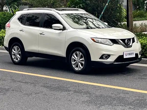 Nissan X-Trail 2015