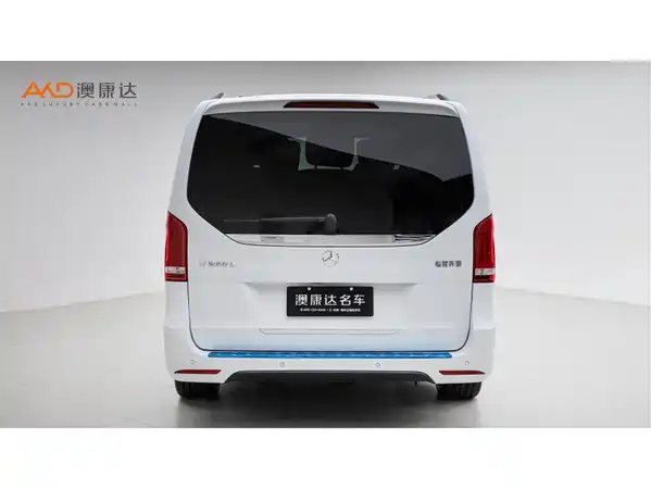 Mercedes-Benz V-Class 2024