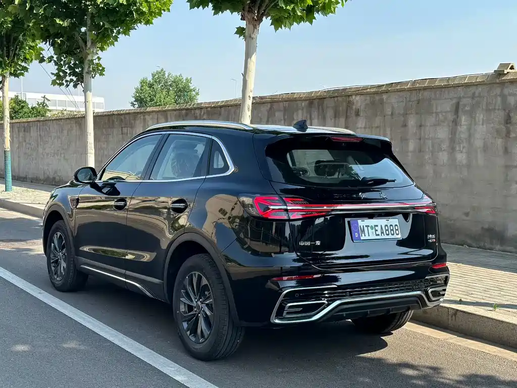 Hongqi HS5 2026