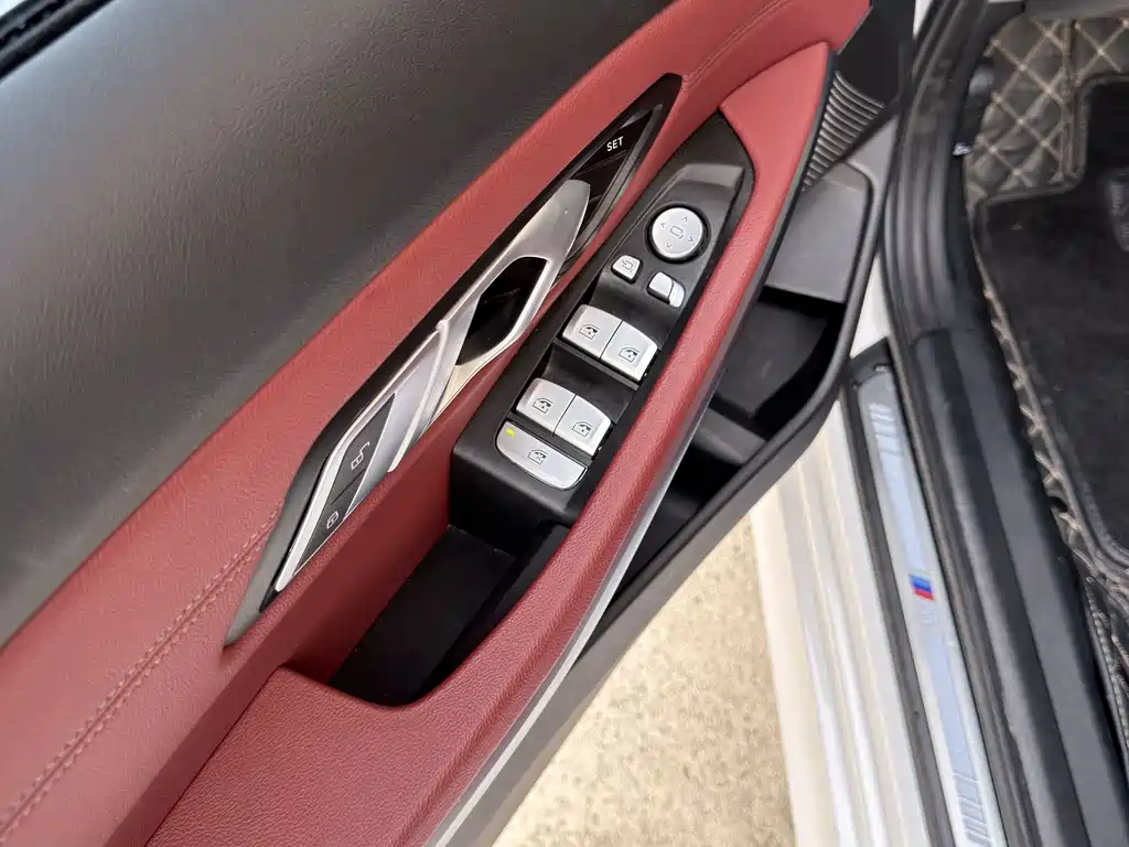 BMW 3 Series 2023 — фото 12