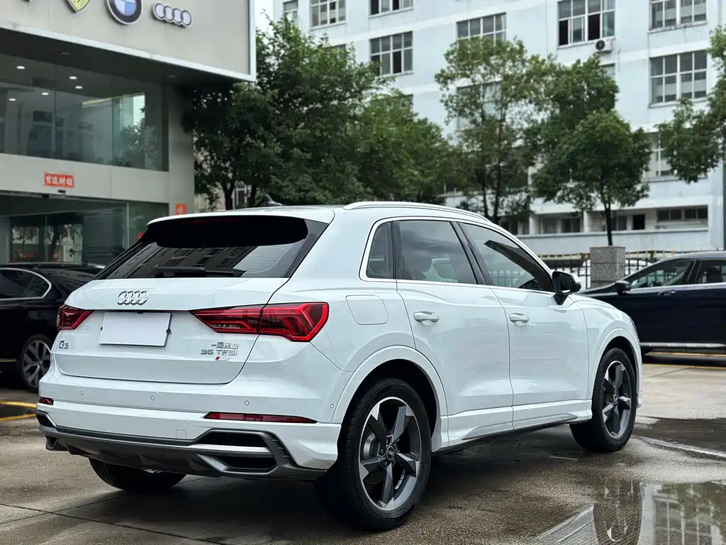 Audi Q3 2022