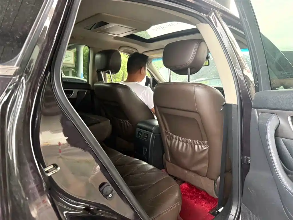 Infiniti QX70 2016