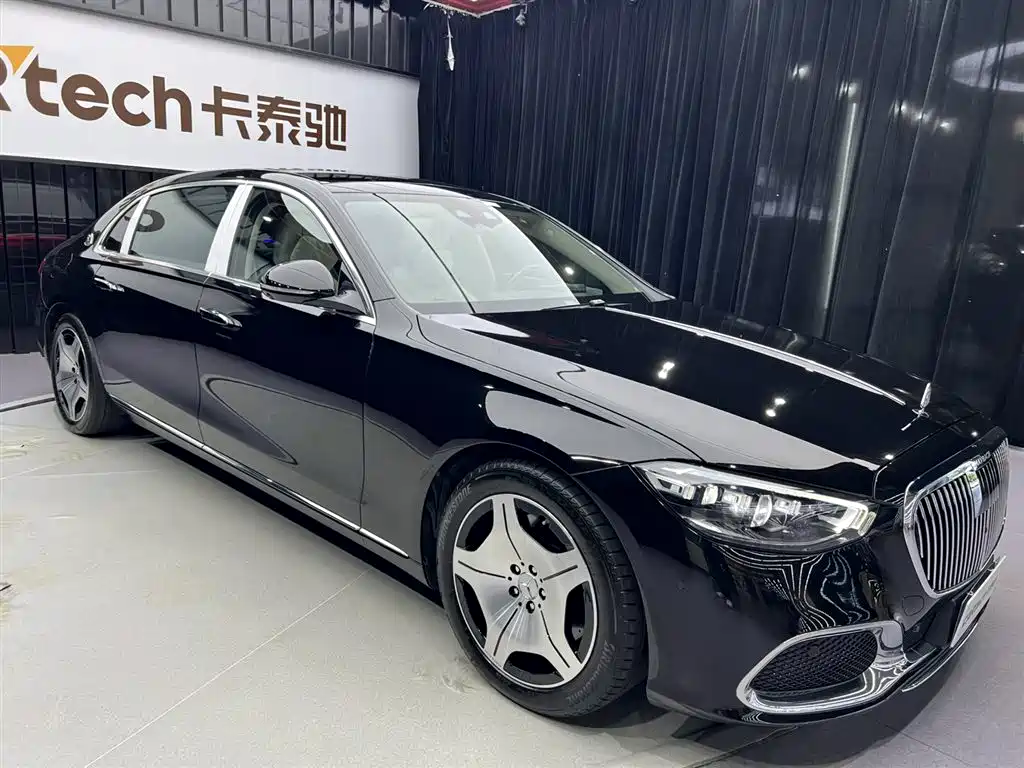 Mercedes-Benz Maybach S-Class 2023 — фото 10