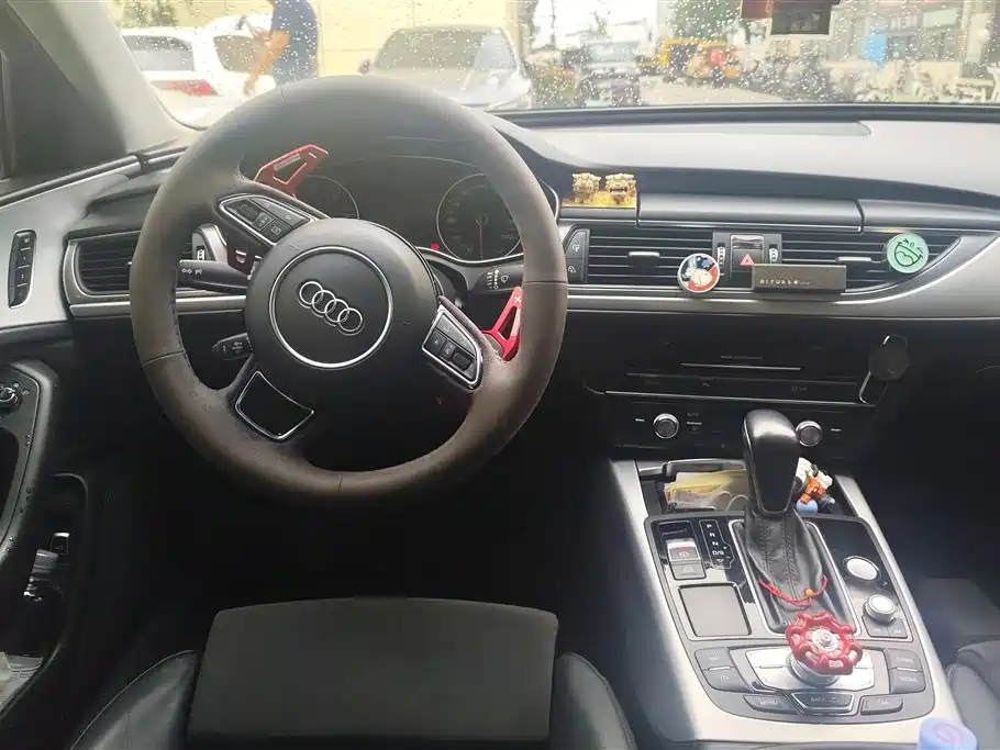 Audi A6 2017 — фото 13