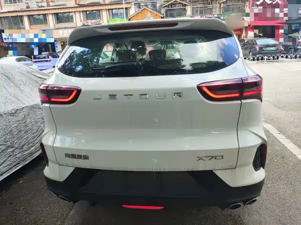 Jetour X70 2025
