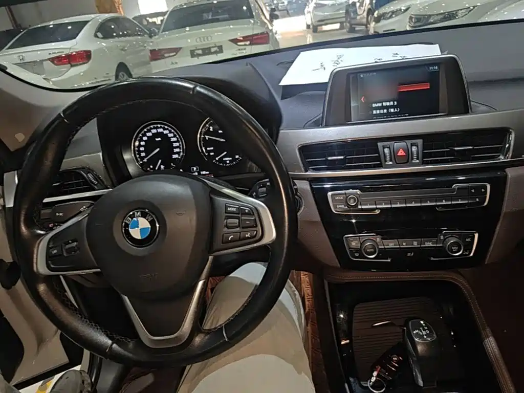 BMW X1 2018 — фото 10