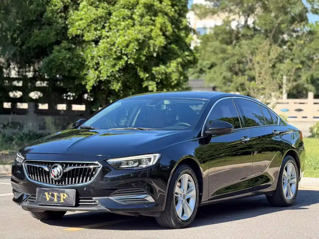 Buick Regal 2018 — фото 5