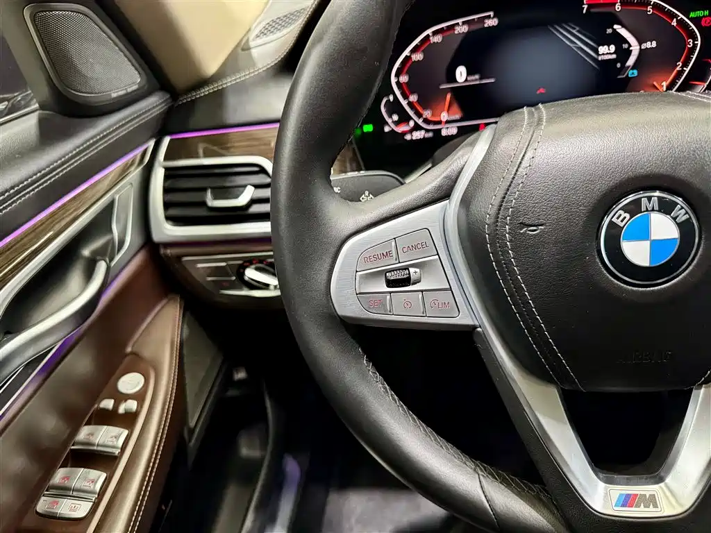 BMW 7 Series 2020 — фото 14
