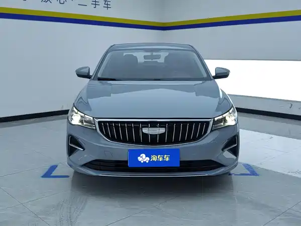 Geely Emgrand 2024