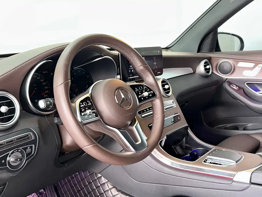 Mercedes-Benz GLC 2022 — фото 10